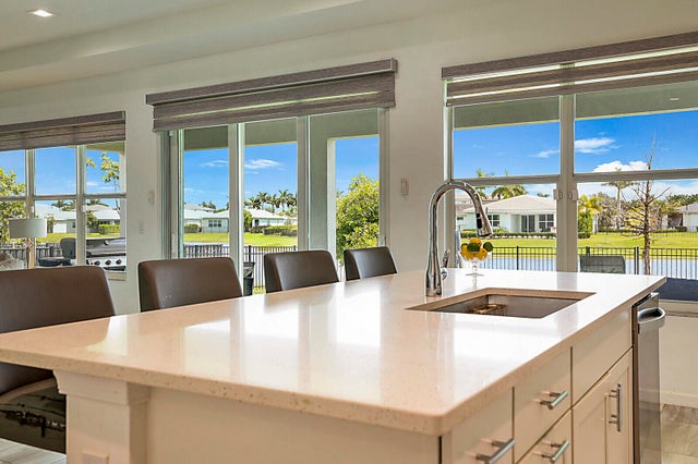 4 of 43 - 11428 Sw Lyra Drive, Port Saint Lucie, FL