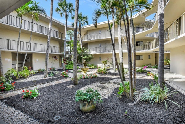 1 of 49 - 5340 Las Verdes Circle #208, Delray Beach, FL