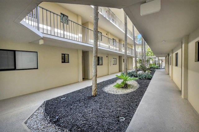 2 of 49 - 5340 Las Verdes Circle #208, Delray Beach, FL