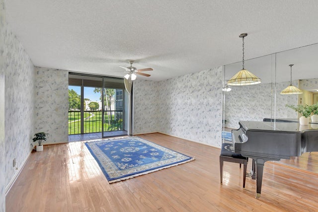 5 of 49 - 5340 Las Verdes Circle #208, Delray Beach, FL