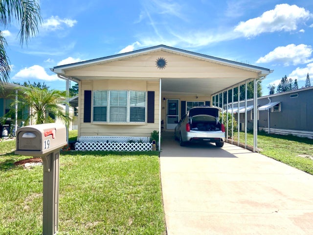 1 of 46 - 19 Camino Del Rio, Port Saint Lucie, FL
