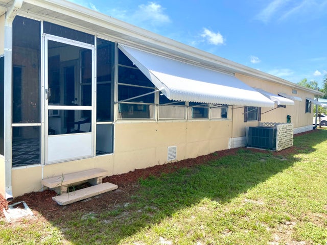 2 of 46 - 19 Camino Del Rio, Port Saint Lucie, FL