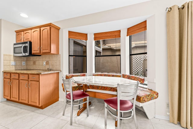 5 of 27 - 5465 Monterey Circle #e, Delray Beach, FL