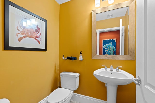 3 of 34 - 801 S Olive Avenue #228, West Palm Beach, FL