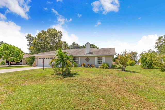 3 of 72 - 910 Liberty Lane, Auburndale, FL