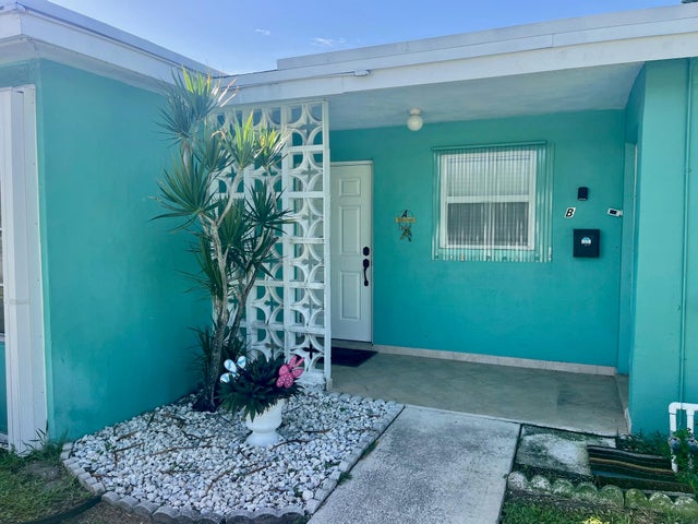 2 of 34 - 330 Main Boulevard #a, Boynton Beach, FL