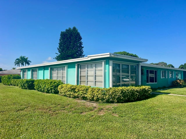 3 of 34 - 330 Main Boulevard #a, Boynton Beach, FL