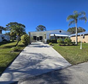 2 of 32 - 12 Ecuador Court, Fort Pierce, FL