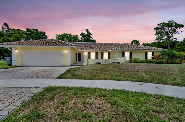 6935 Corto Circle, Boca Raton