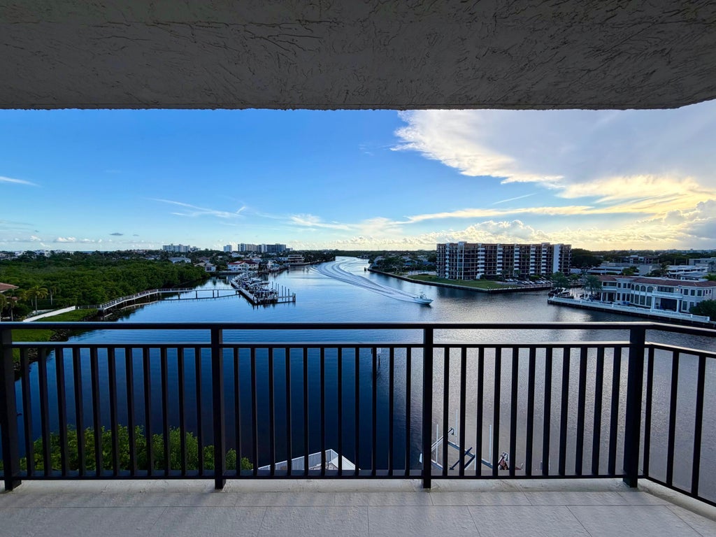 3912 S Ocean Blvd #709, Highland Beach