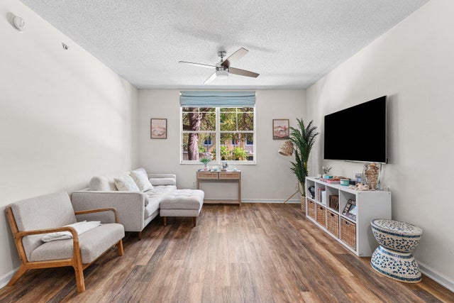3 of 15 - 630 S Sapodilla Avenue #123, West Palm Beach, FL