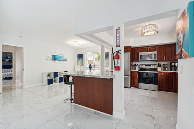 3 of 32 - 1243 Garfield, Hollywood, FL