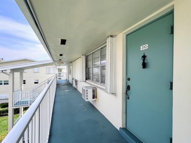2 of 52 - 150 Horizons E #310, Boynton Beach, FL