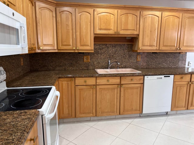 4 of 26 - 1260 Nw 20th Avenue #203, Delray Beach, FL