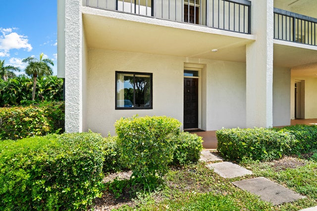 3 of 33 - 3000 Presidential Way ##101, West Palm Beach, FL