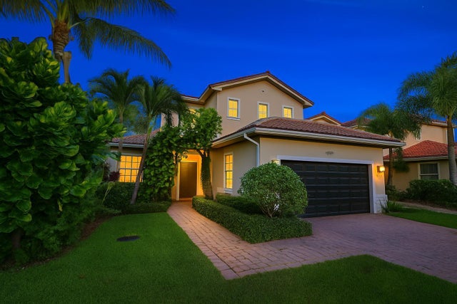 2 of 30 - 12157 Aviles Circle, Palm Beach Gardens, FL