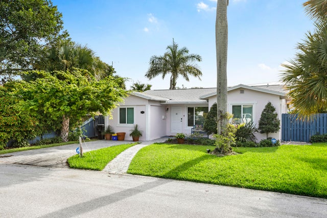 1 of 50 - 1702 N L Street, Lake Worth Beach, FL