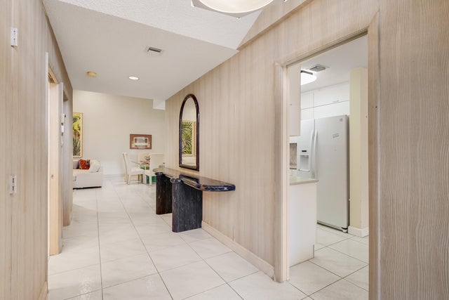 5 of 44 - 5482 San Marino Way, Lake Worth, FL