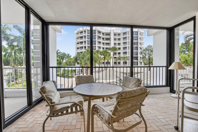 5 of 67 - 20310 Fairway Oaks Drive #124, Boca Raton, FL