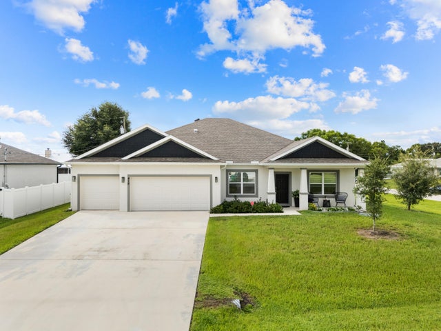 1 of 53 - 418 Sw Namoit Place, Port Saint Lucie, FL