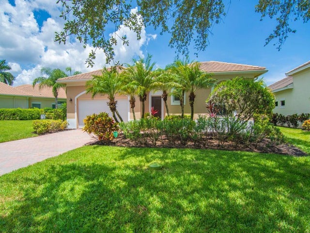 1 of 50 - 1208 Riverwind Circle, Vero Beach, FL