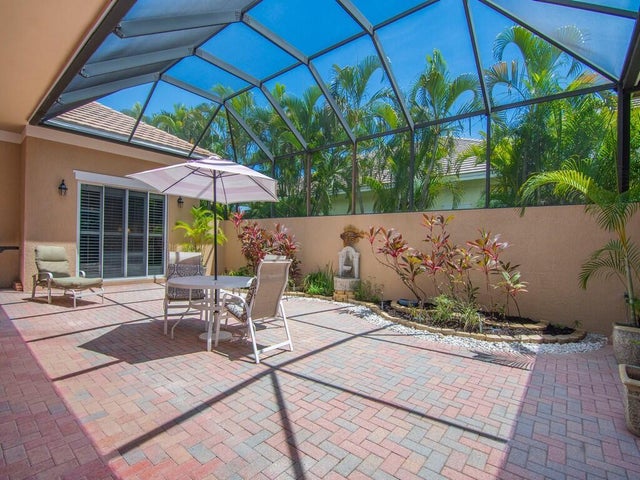 4 of 50 - 1208 Riverwind Circle, Vero Beach, FL