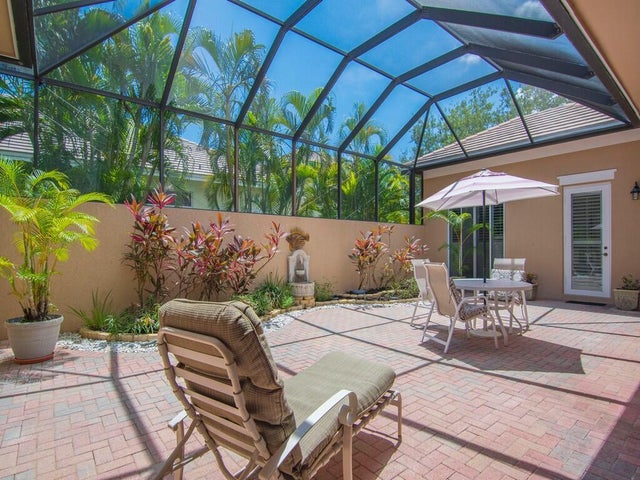 5 of 50 - 1208 Riverwind Circle, Vero Beach, FL
