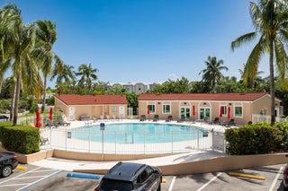 Photo of Listing #RX-11120318