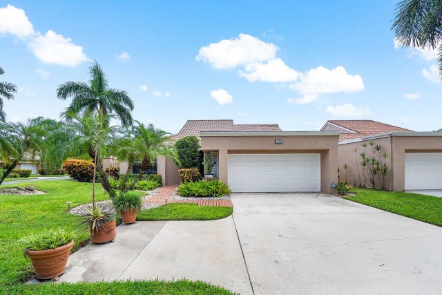 1 of 52 - 11094 Applegate Lane, Boynton Beach, FL
