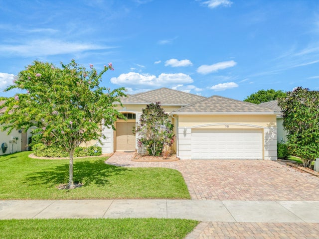 2 of 26 - 321 Sw Lake Forest Way, Saint Lucie West, FL