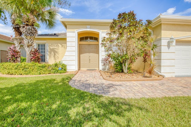 3 of 26 - 321 Sw Lake Forest Way, Saint Lucie West, FL