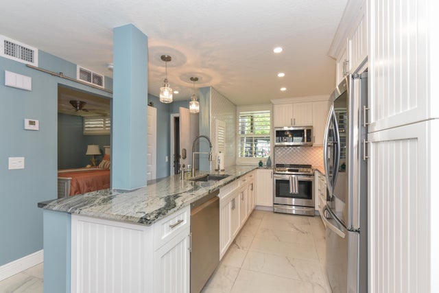 4 of 34 - 1950 Sw Palm City Road #11-105, Stuart, FL
