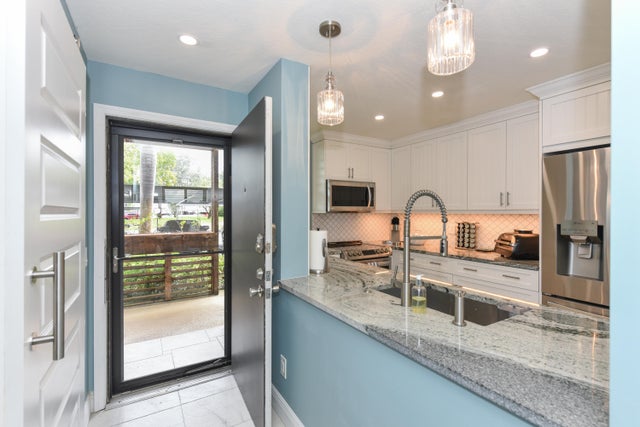 5 of 34 - 1950 Sw Palm City Road #11-105, Stuart, FL