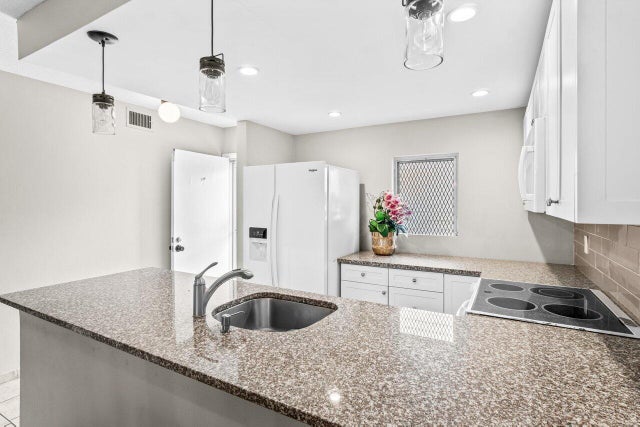 4 of 24 - 2191 Ne 1st Court #apt 106, Boynton Beach, FL