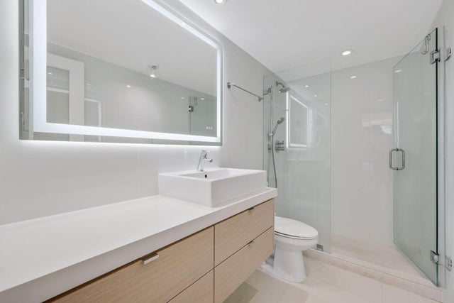 5 of 56 - 1000 West Avenue #502, Miami Beach, FL