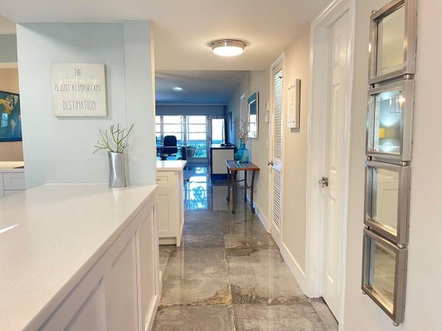 1 of 28 - 13631 Via Aurora #c, Delray Beach, FL