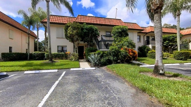 1 of 18 - 7214 Golf Colony Court #101, Lake Worth, FL
