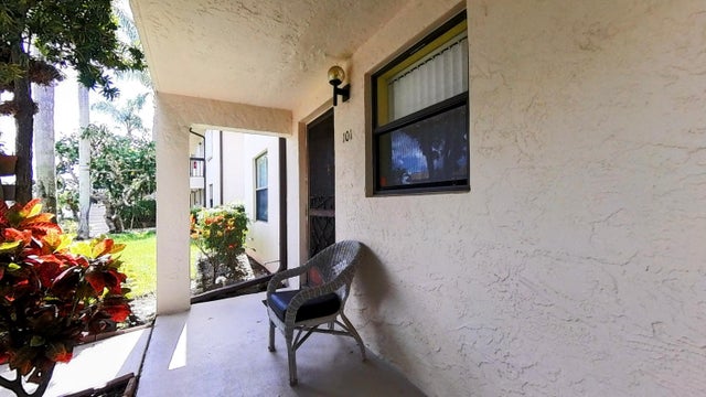 3 of 18 - 7214 Golf Colony Court #101, Lake Worth, FL