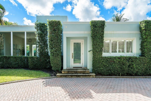 2 of 25 - 256 Mockingbird Trail, Palm Beach, FL