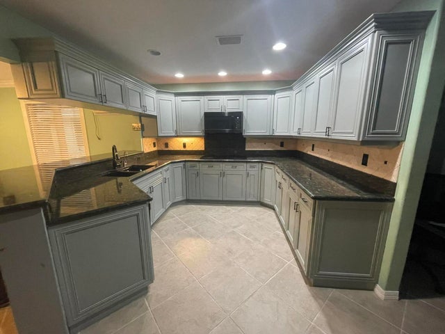 4 of 32 - 13616 Orange Grove Boulevard, The Acreage, FL