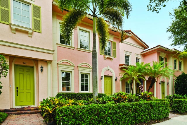 3 of 28 - 737 Dakota Drive, Jupiter, FL