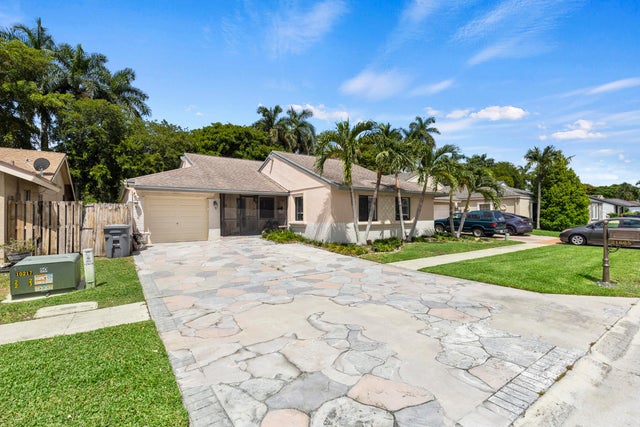 1 of 42 - 21665 Sutters Lane, Boca Raton, FL