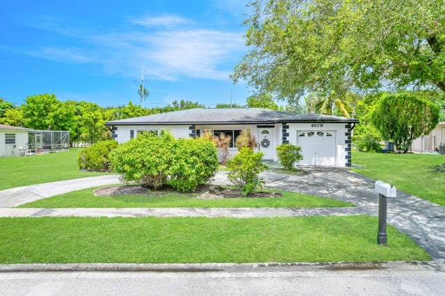3 of 23 - 4579 Addison Street, Boca Raton, FL