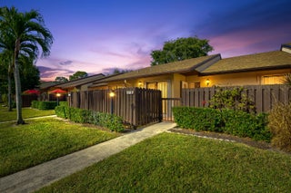 Photo of Listing #RX-11120529