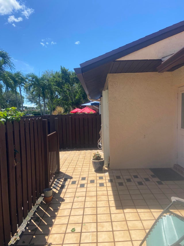 2 of 27 - 816 Sky Pine Way #f, Greenacres, FL