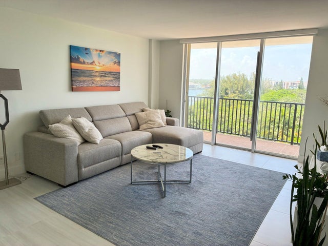 4 of 26 - 2121 N Ocean Boulevard #806w, Boca Raton, FL