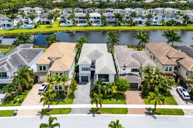 2 of 52 - 9022 Chauvet Way, Boca Raton, FL