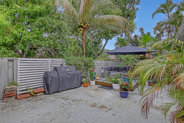 4 of 32 - 8037 Ambach Way, Hypoluxo, FL