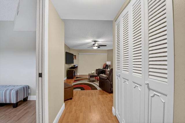 2 of 30 - 3871 Via Poinciana #404, Lake Worth, FL