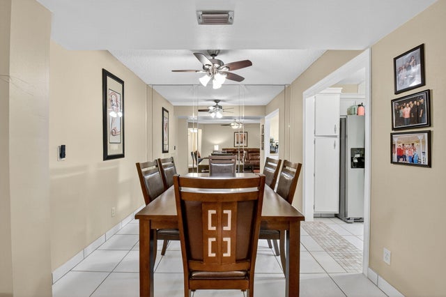 3 of 30 - 3871 Via Poinciana #404, Lake Worth, FL